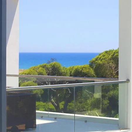 Sleeps 8 Pool Air Con T480141 * Vale do Lobo