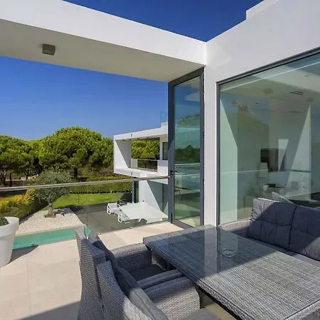 Sleeps 8 Pool Air Con T480141 Villa