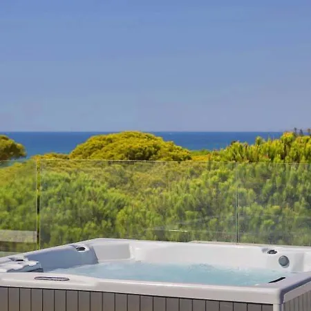 Sleeps 8 Pool Air Con T480141 * Vale do Lobo